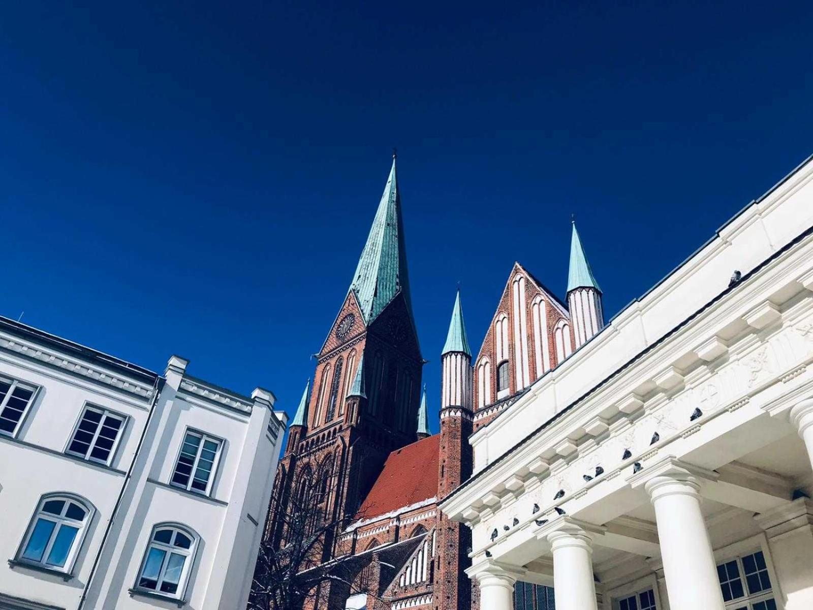 Stilvolle Ferienwohnung Am Stadthafen Schwerin Schwerin  Exterior foto